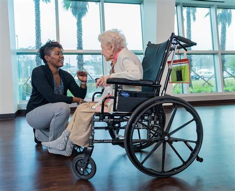Benefits of Nursing Home Careers