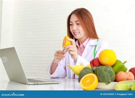 Nutritionist