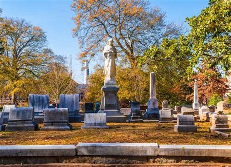 Oakland Cemetery