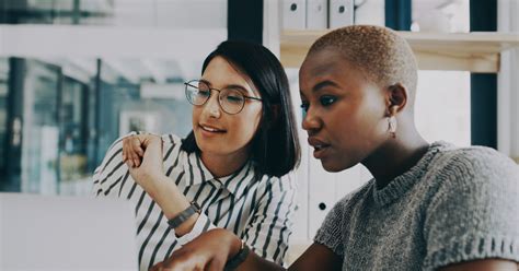 Online Community Manager