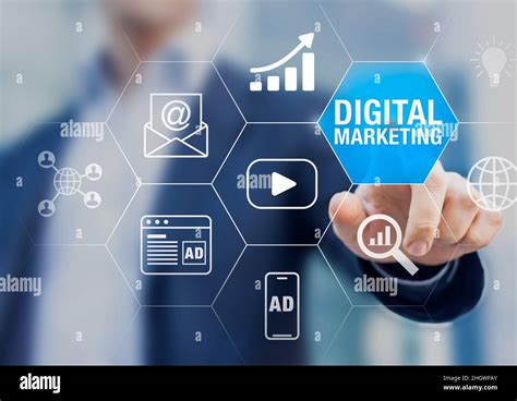 Online marketing specialist