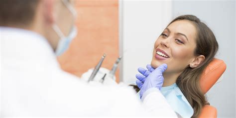 Oral Surgeon Qualifications