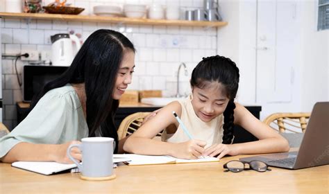 Part-time tutor or teacher