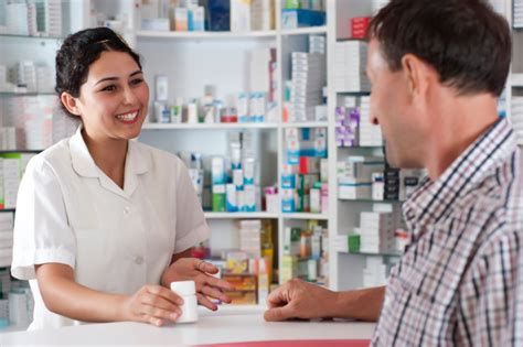 Pharmacy Technician Jobs in Retail Pharmacies