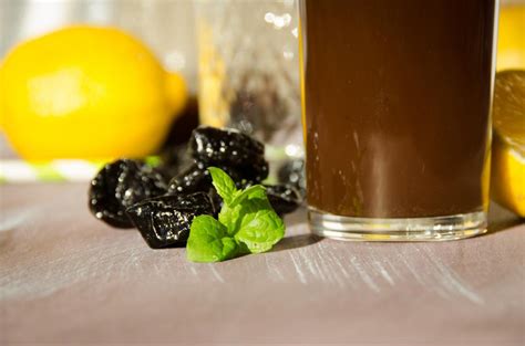 Prunes in Traditional Medicine