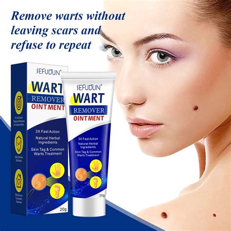 Reducing wart size with duct tape