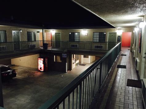 Regal Inn Los Angeles fitness center