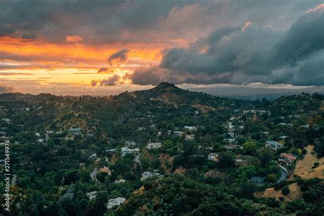 Runyon Canyon Park sunset