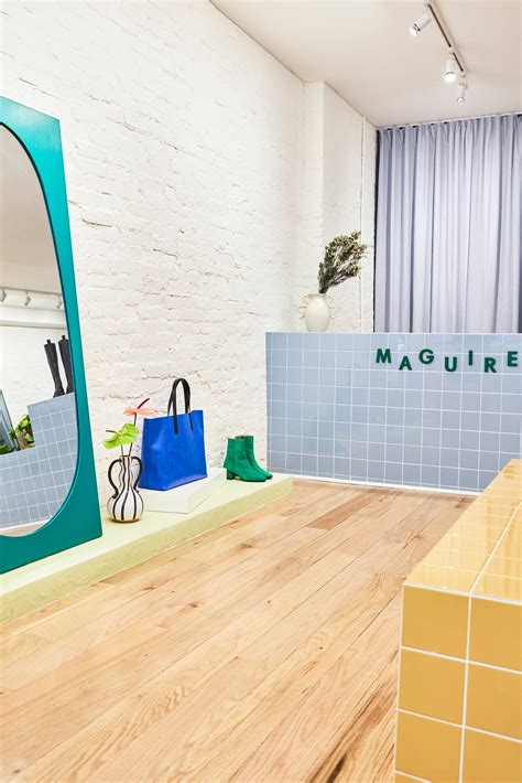 Sales Associate in NYC
