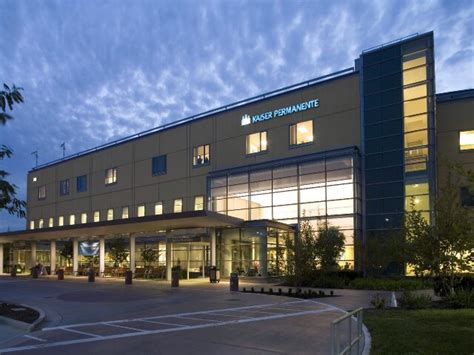 Santa Clara Kaiser Hospital Wayfinding System