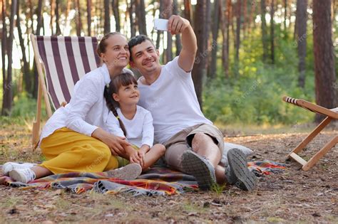 Satisfied Families