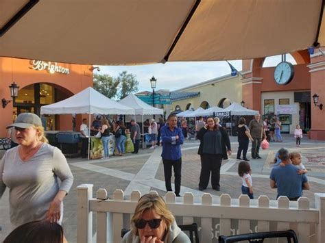 Simi Valley Shopping