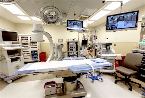 Surgery center jobs near me
