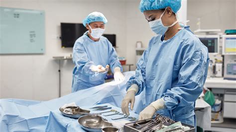 Surgical Tech Negotiation