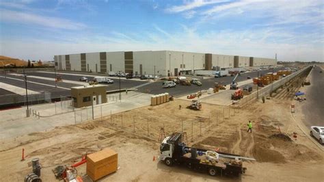 Warehouse jobs in Fresno